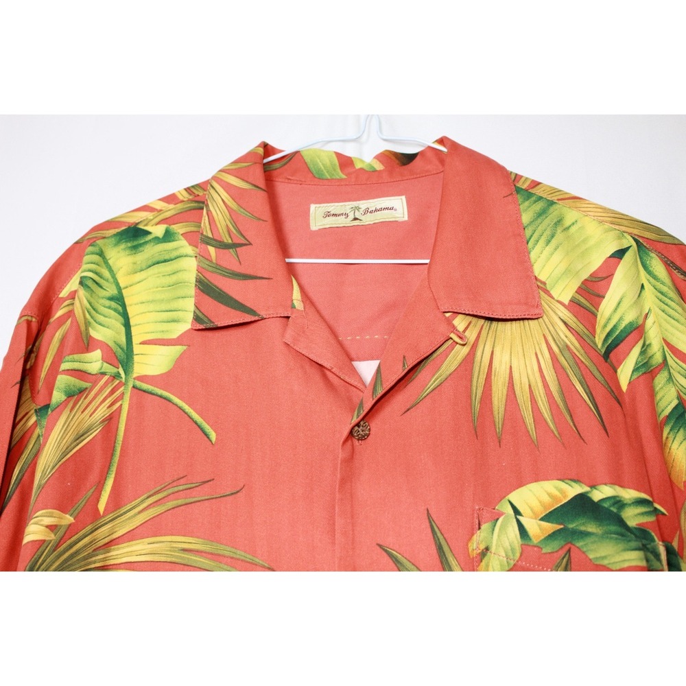 Tommy Bahama Silk Shirt Size Large - Picture 10 of 11